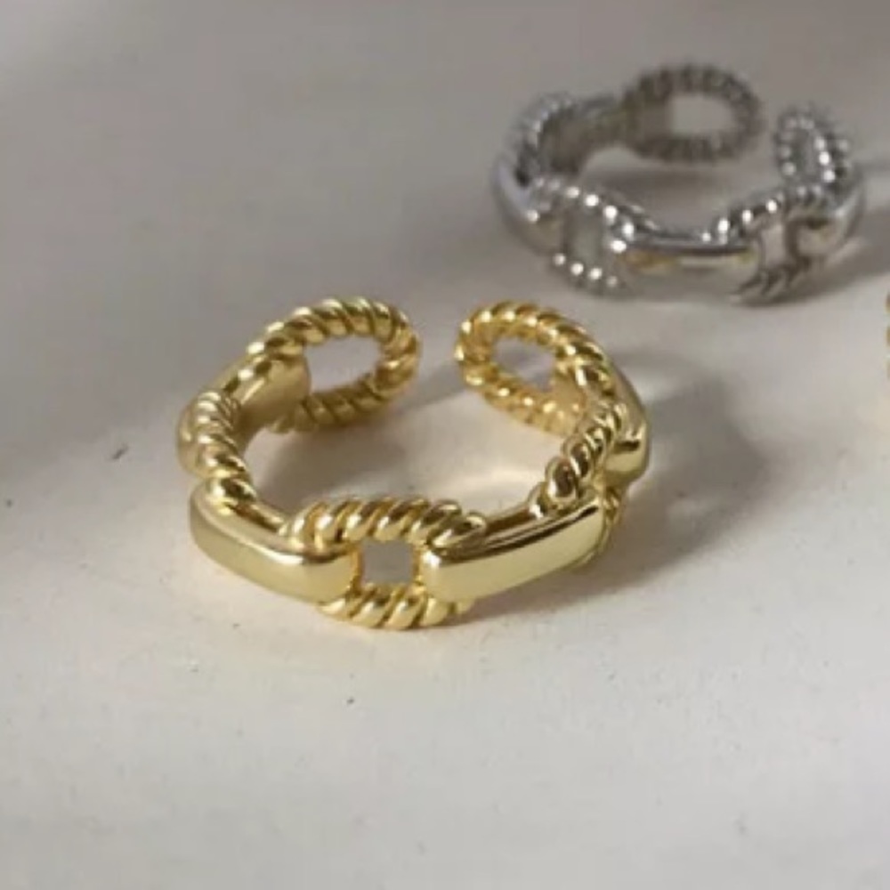 ⛓💛Insta 18K gold plated chain ring - Picture 7 of 8